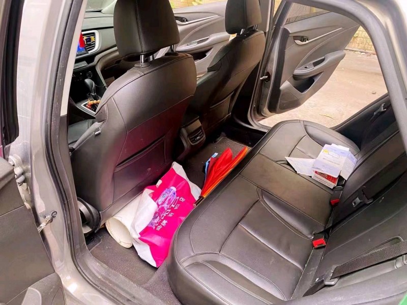 珠海18年别克阅朗5