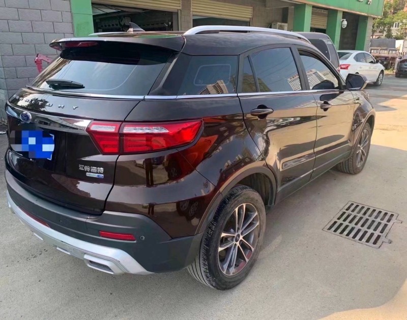 武汉19年福特领界5