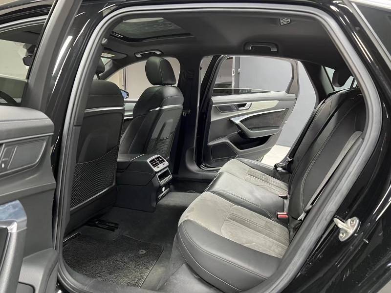 成都19年奥迪A67