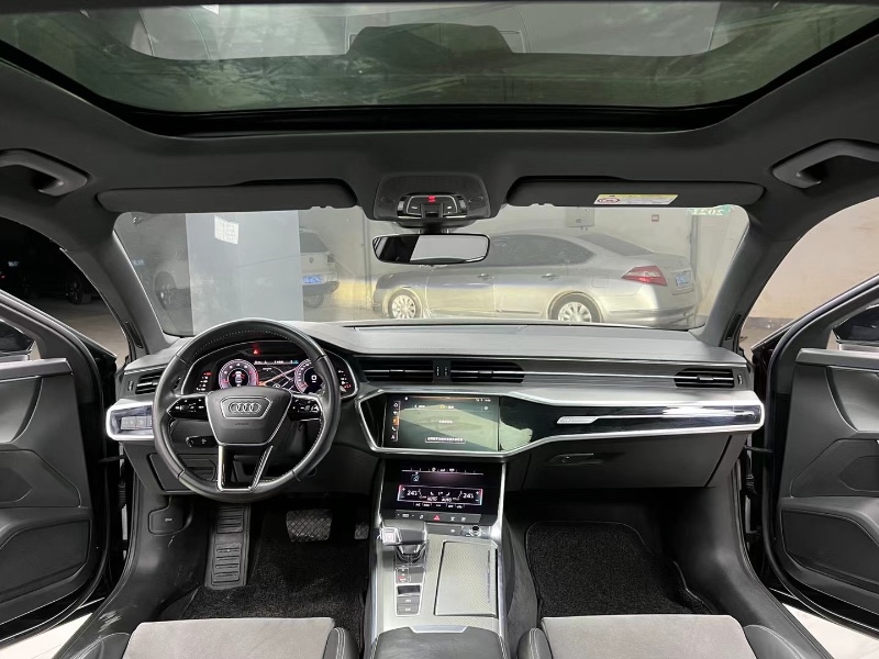 成都19年奥迪A68