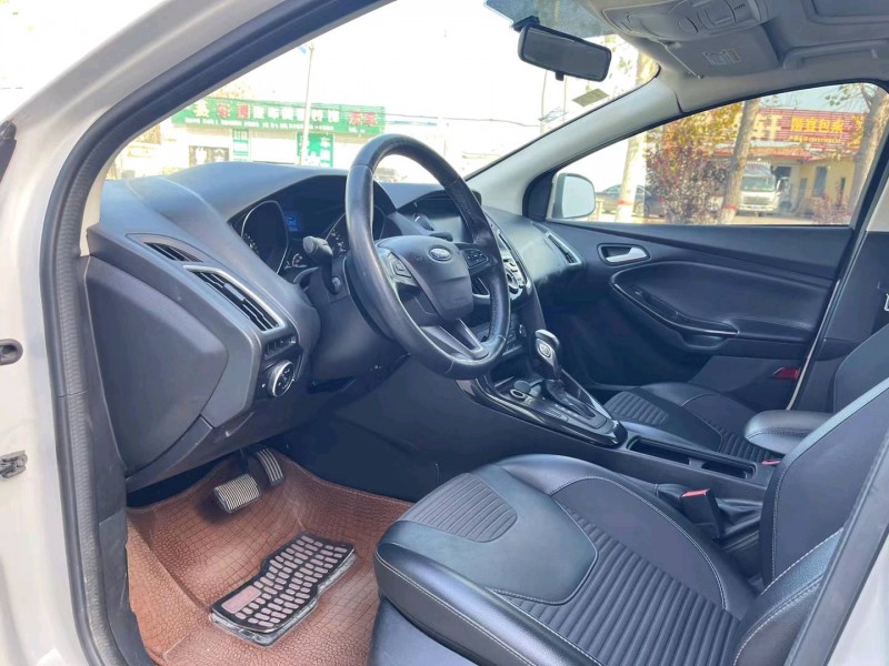 石家庄17年福特福克斯5