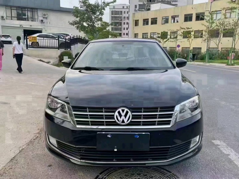广州12年大众朗逸1