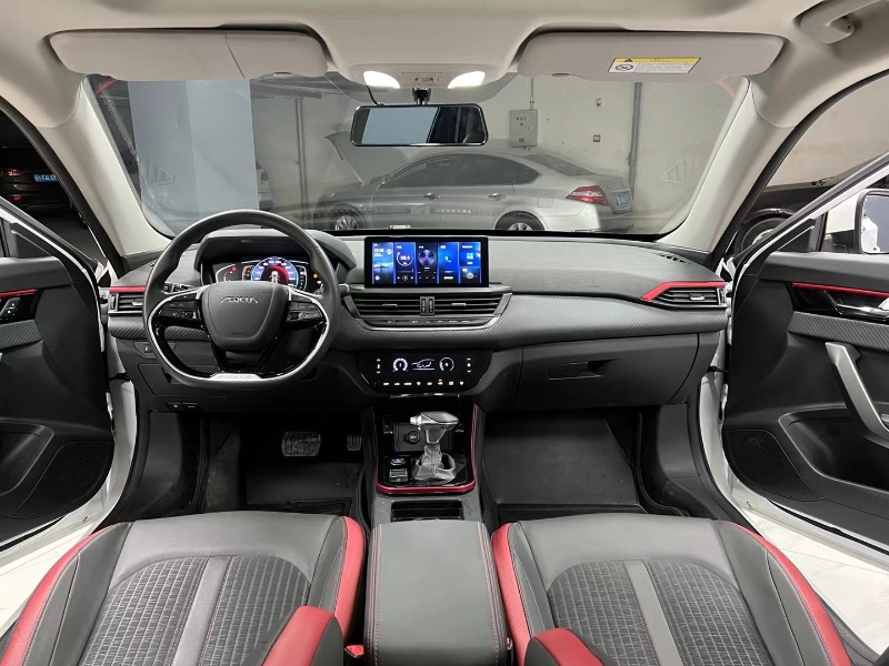 成都22年东风奕炫7