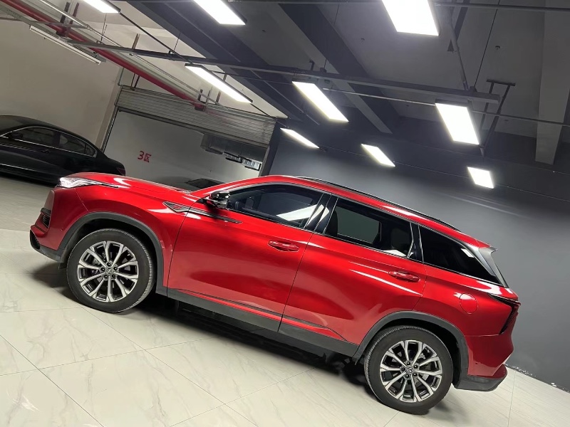 成都20年長安汽車CS5