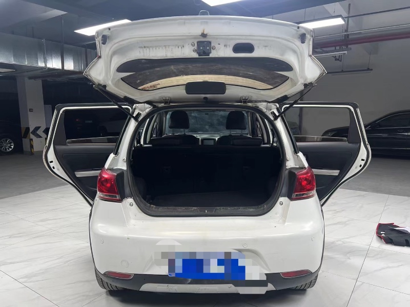 成都13年長城汽車M46