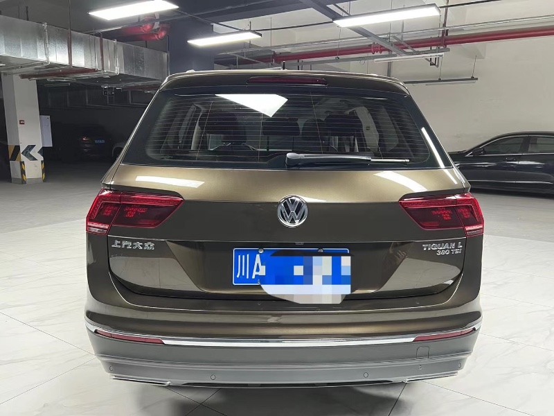 成都18年大众途观7