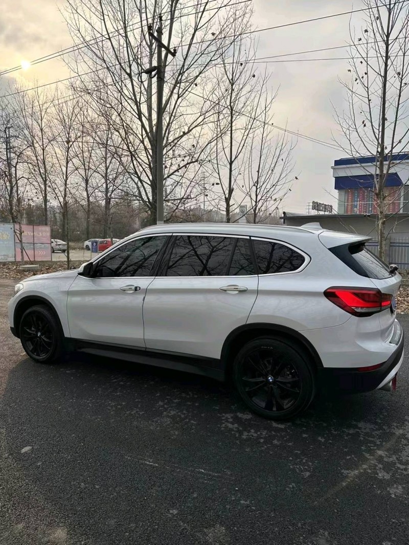 北京20年宝马X17