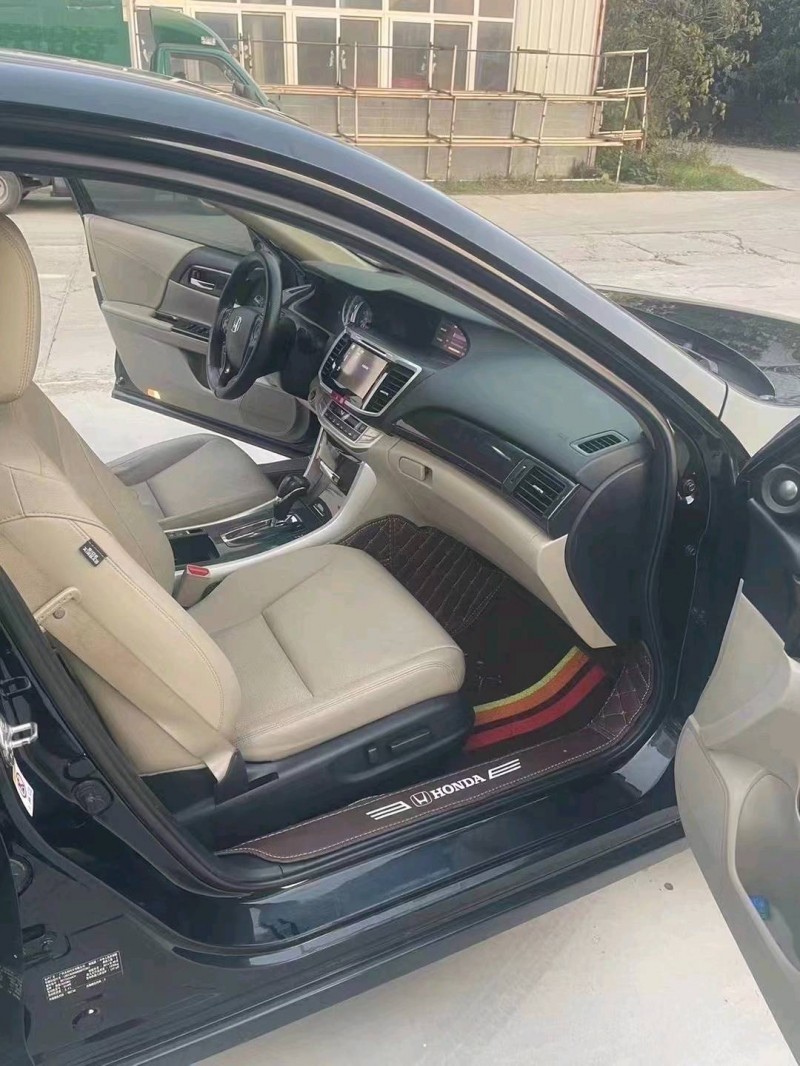 宜昌15年本田雅阁8