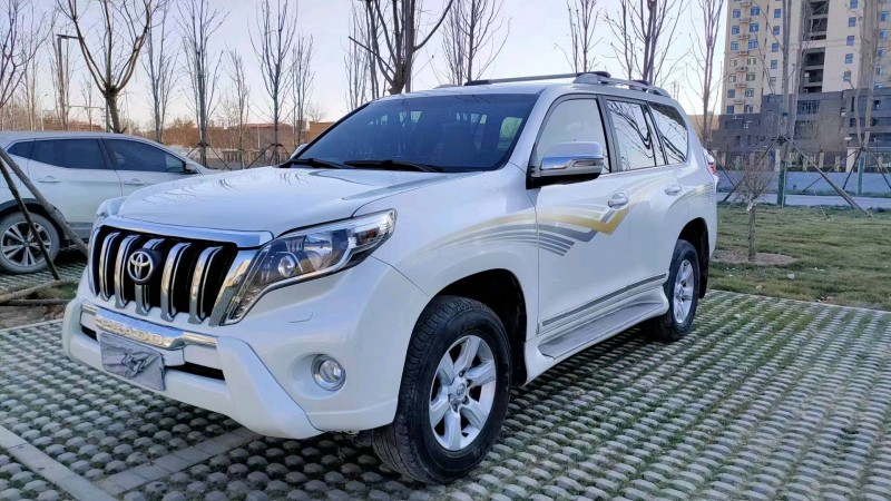 邯郸15年丰田普拉多3