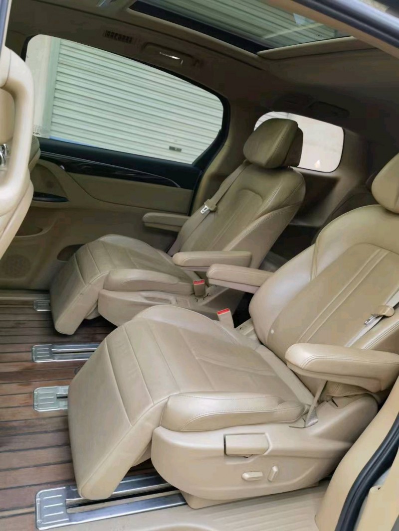 枣庄18年别克GL86