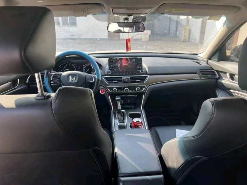 徐州20年本田雅阁3