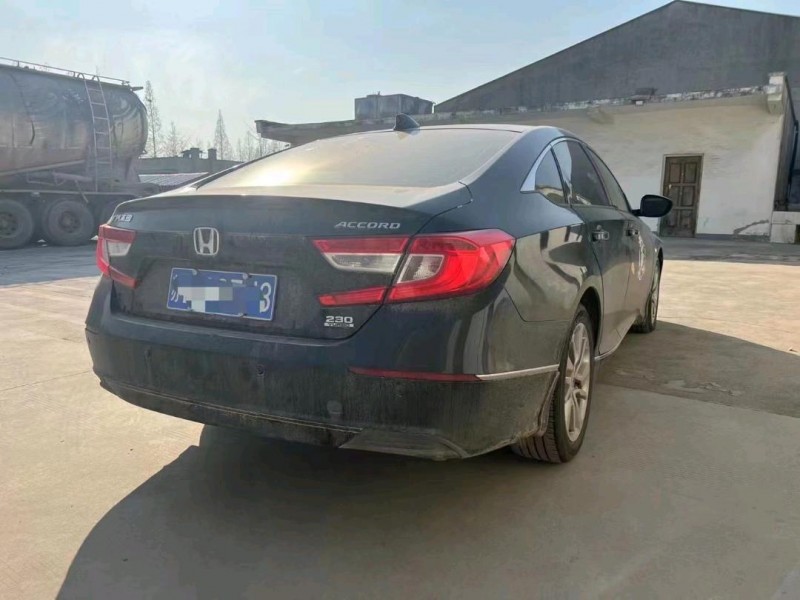 徐州20年本田雅阁5