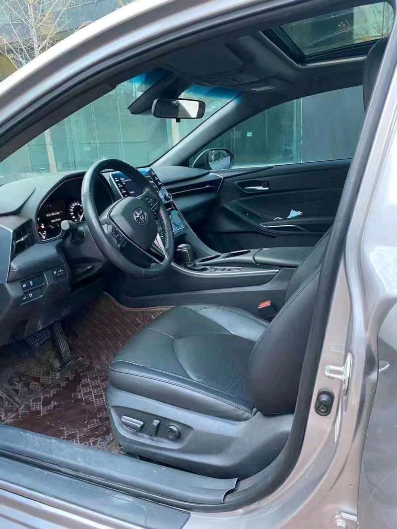 邯郸20年丰田亚洲龙1