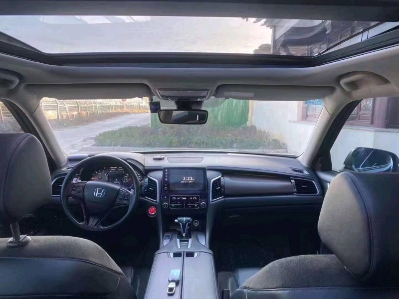 枣庄18年本田冠道8