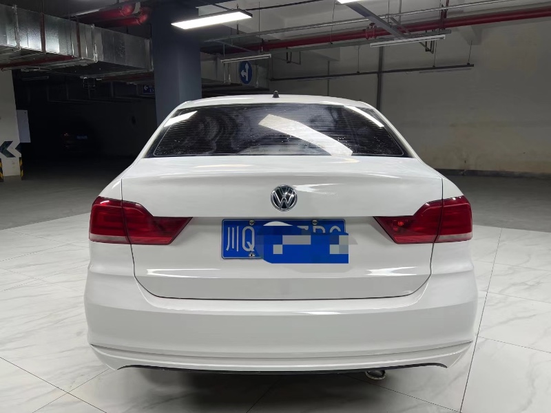 成都18年大众桑塔纳3