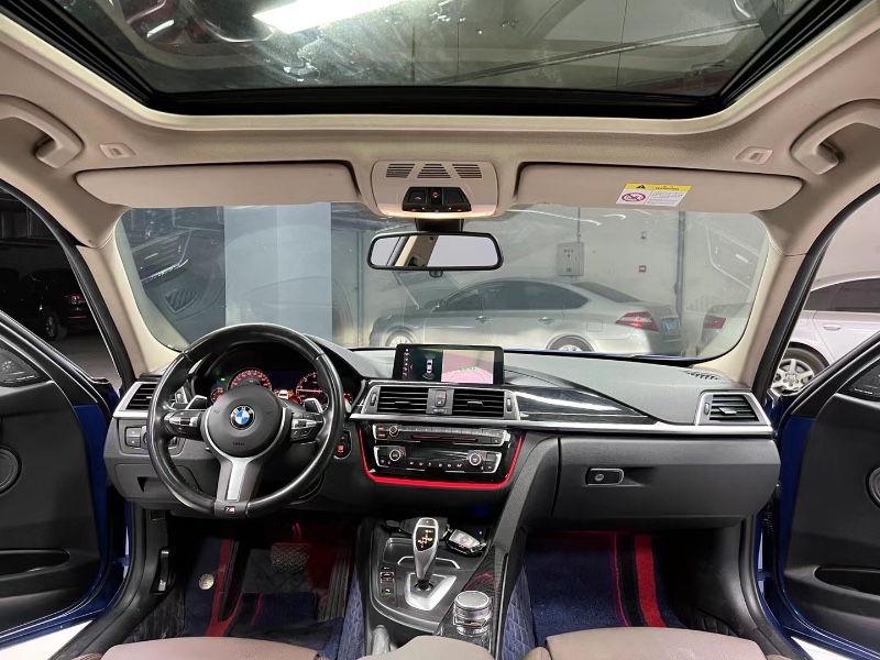 成都19年宝马3系7