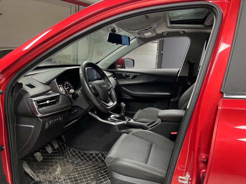 成都21年奇瑞瑞虎5x3