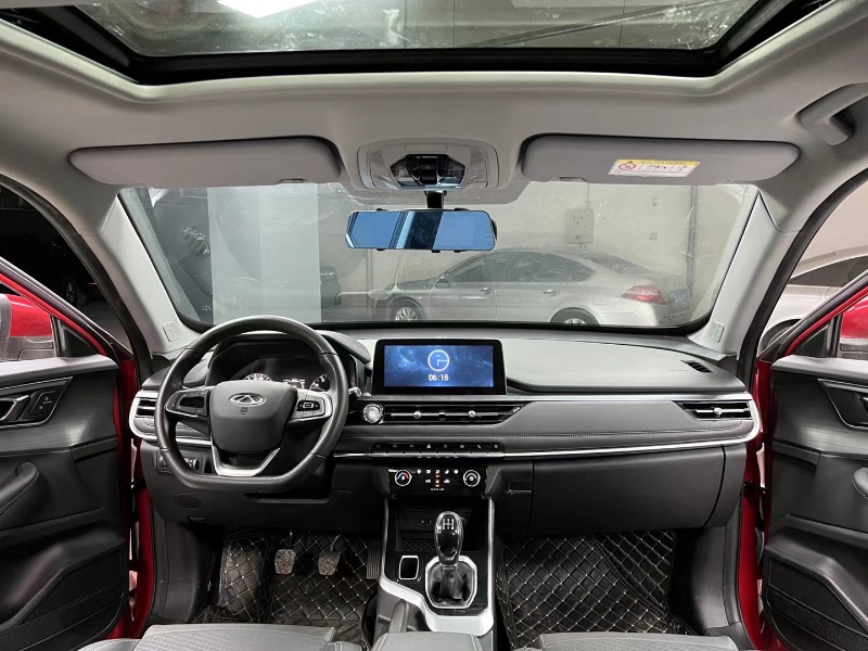 成都21年奇瑞瑞虎5x8