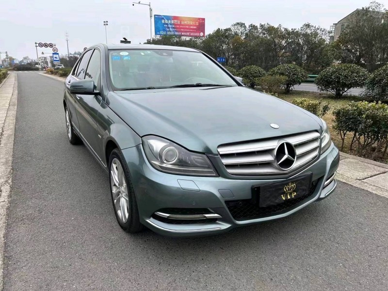 嘉兴12年奔驰C8