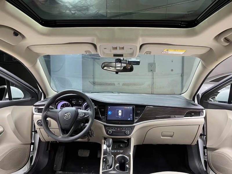 成都19年别克威朗7