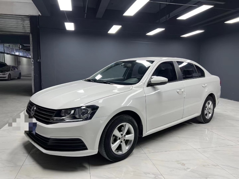 成都15年大众朗逸5