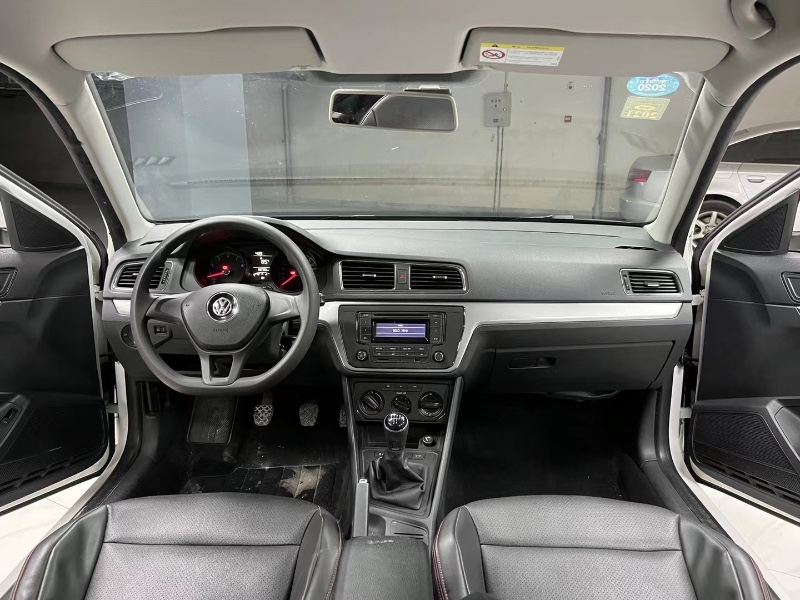 成都15年大众朗逸6