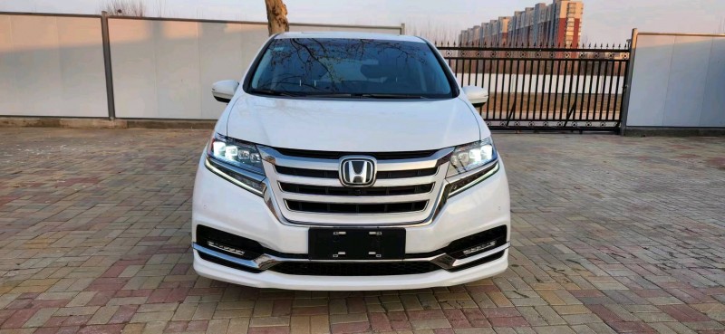 枣庄19年本田艾力绅1