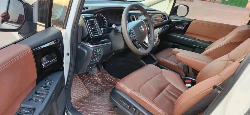 枣庄19年本田艾力绅6