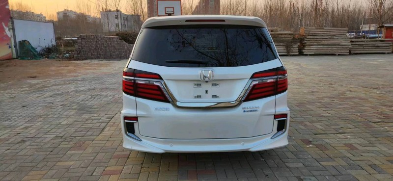 枣庄19年本田艾力绅9