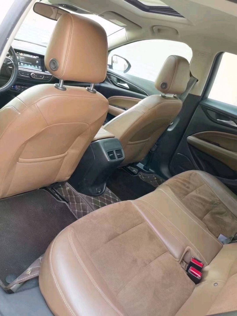 枣庄18年别克君威4