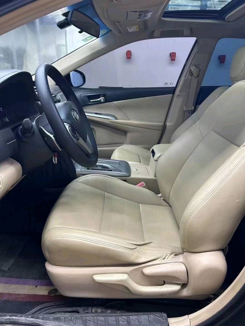 邯郸13年丰田凯美瑞7