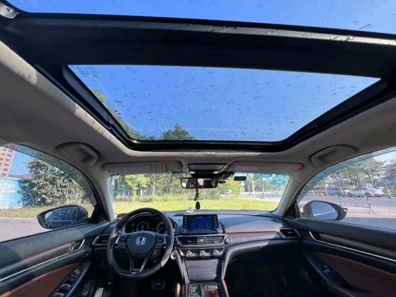 珠海19年本田英诗派4