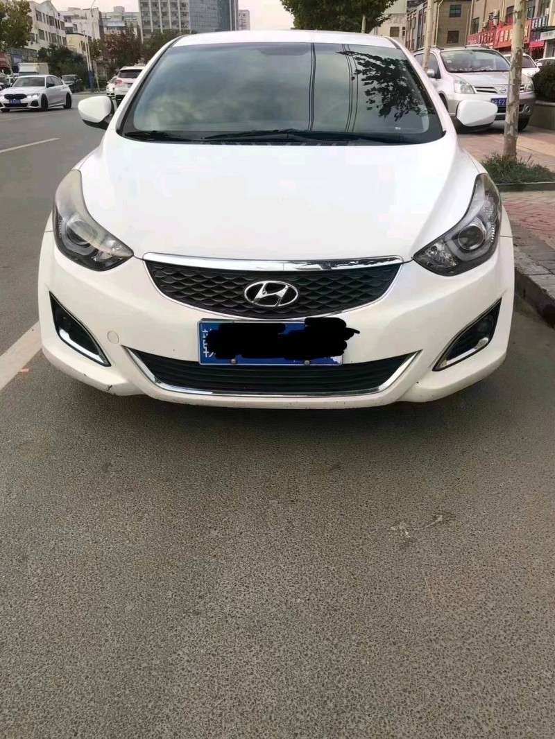 北京17年现代朗动1