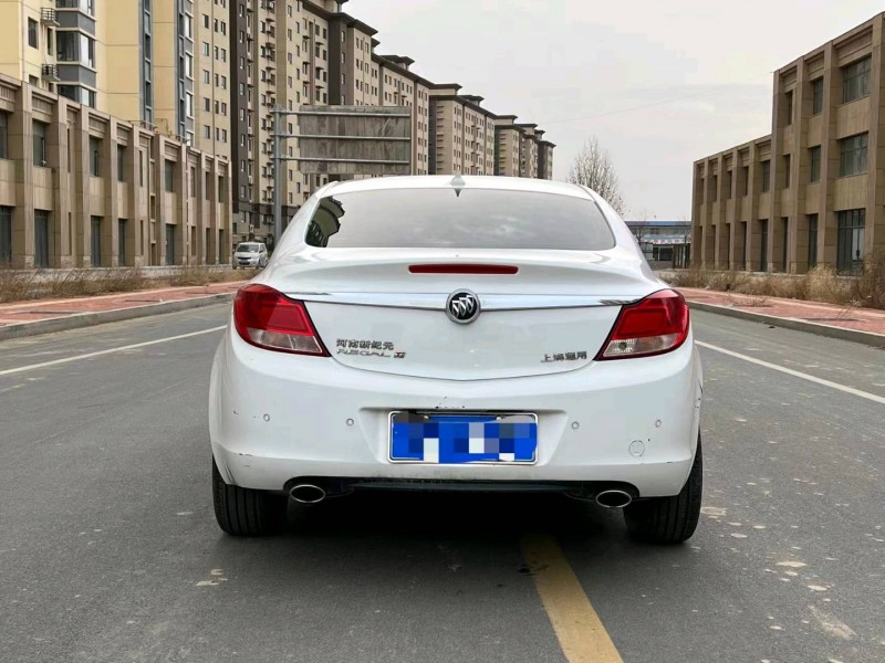 北京13年别克君威5