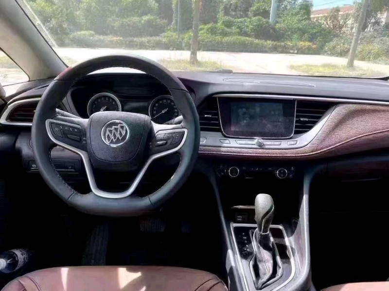 北京21年别克GL66