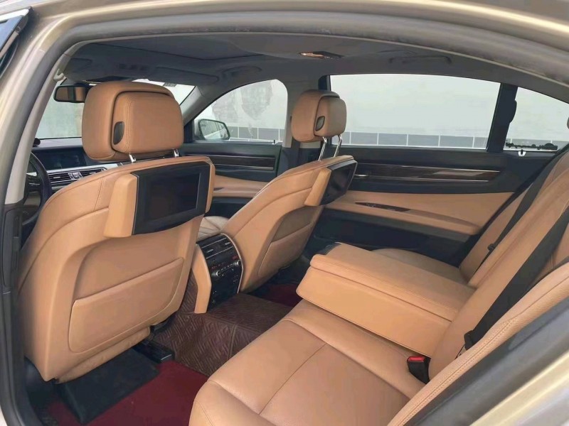 邯郸12年宝马7系3