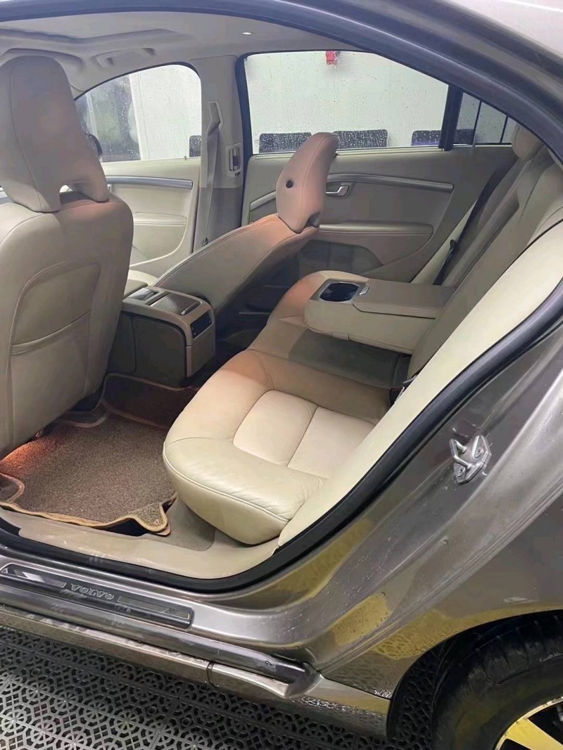 邯郸14年沃尔沃S80L7