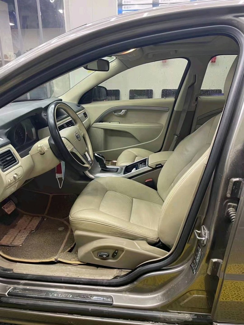 邯郸14年沃尔沃S80L3