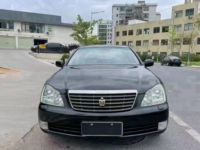广州09年丰田皇冠1