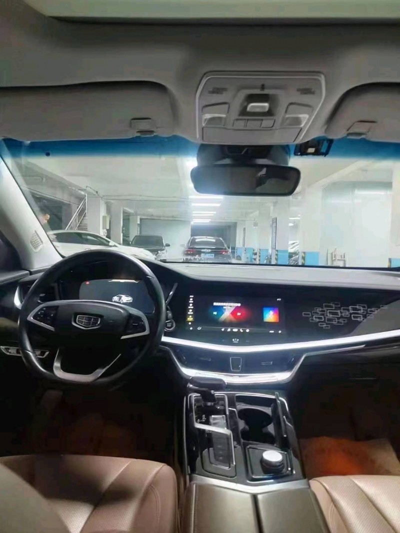 安顺19年吉利博瑞5