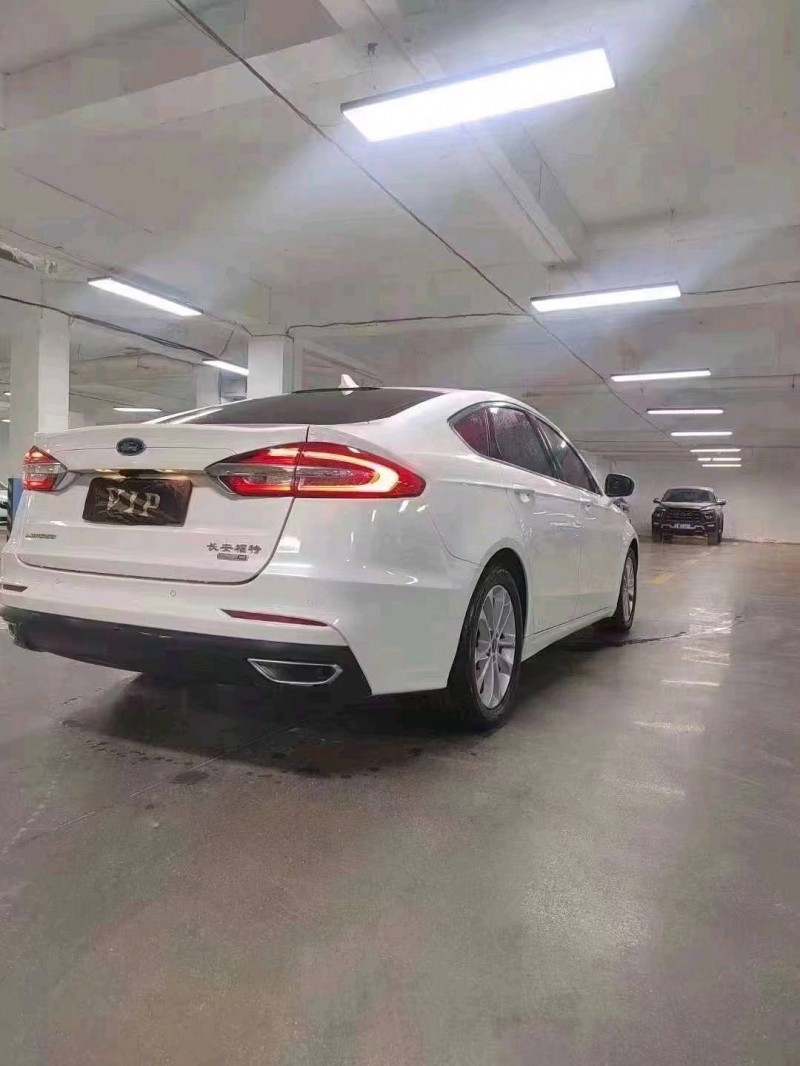 安顺21年福特蒙迪欧7