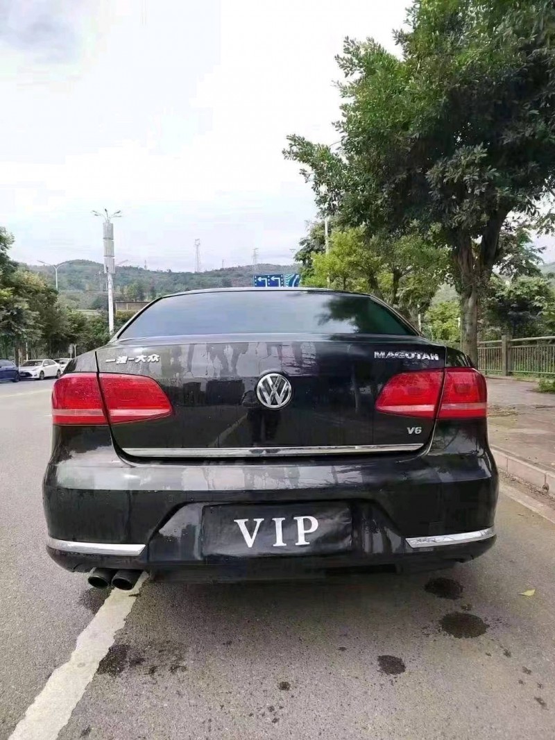 安顺13年大众迈腾2