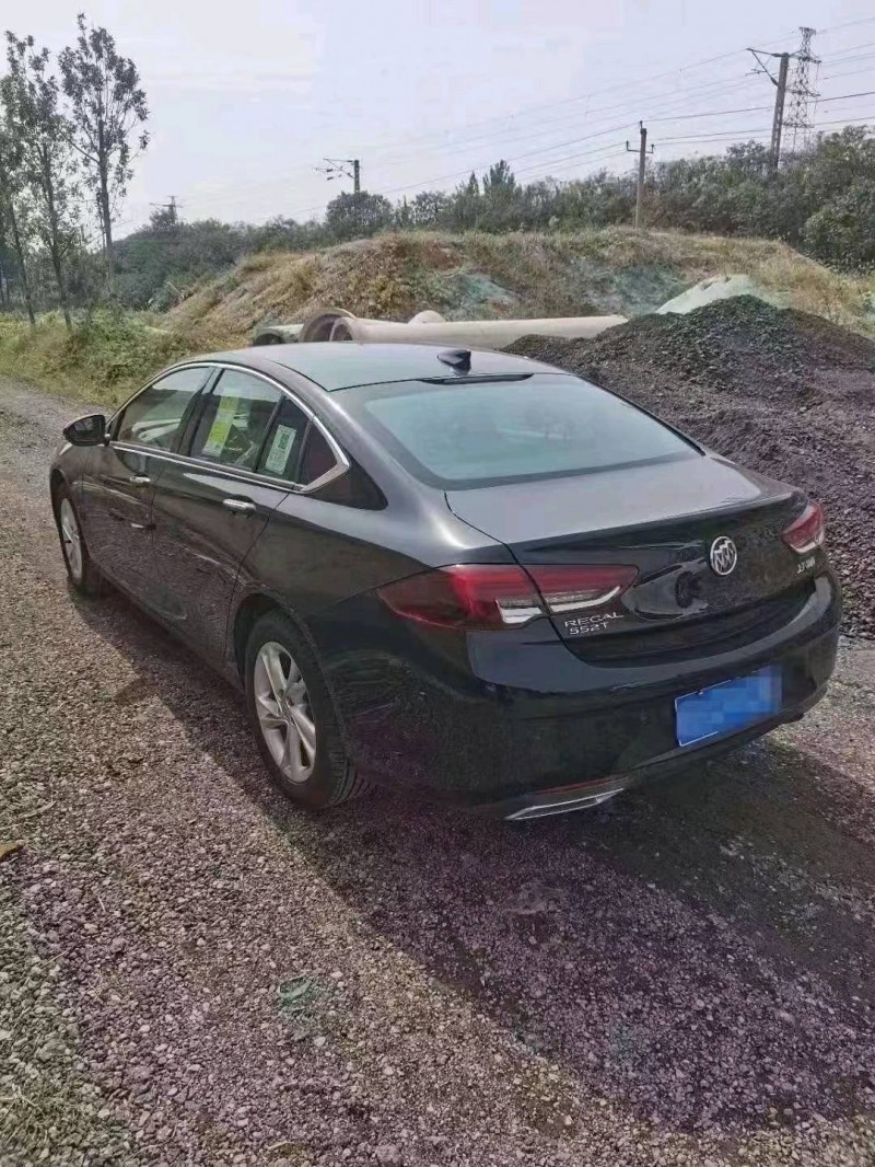 临沂22年别克君威3