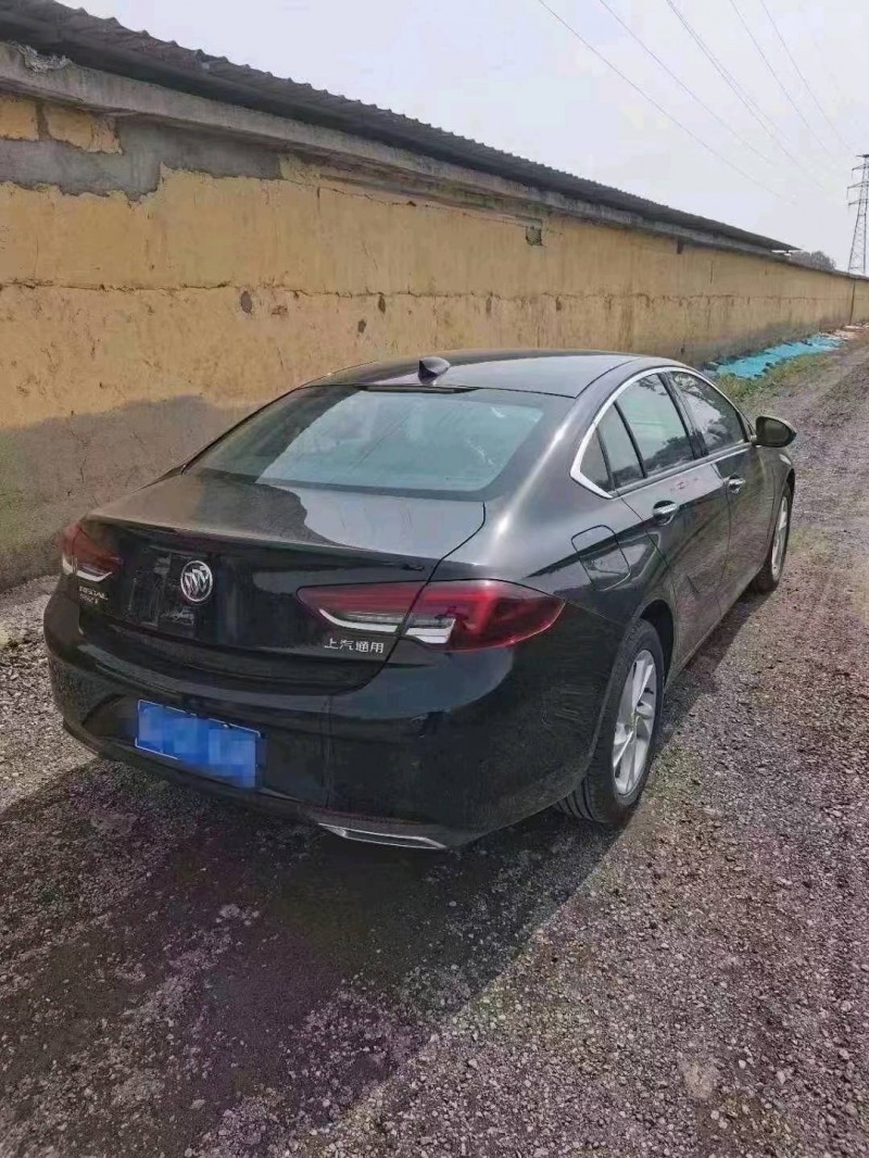 临沂22年别克君威2