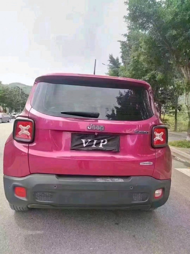 安顺18年Jeep自由侠2