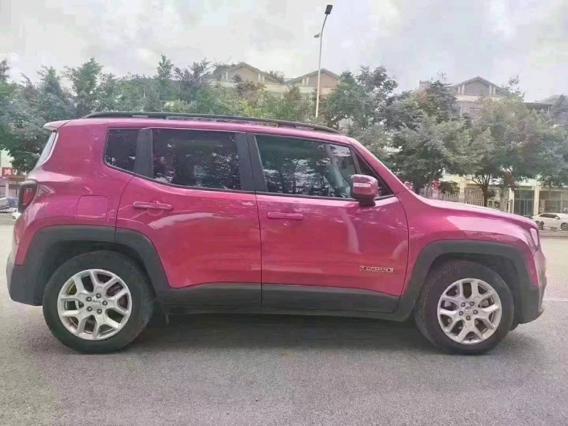 安顺18年Jeep自由侠3