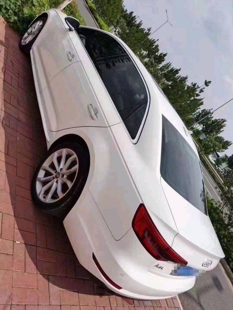 临沂17年奥迪A4L7