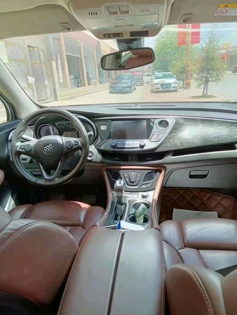 安顺15年别克昂科威2