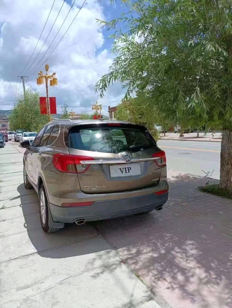 安顺15年别克昂科威6