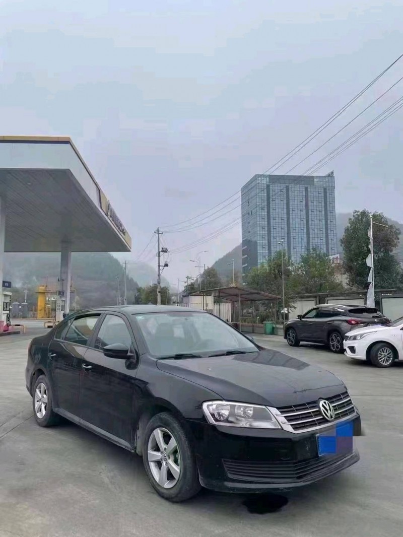 安顺17年大众朗逸3